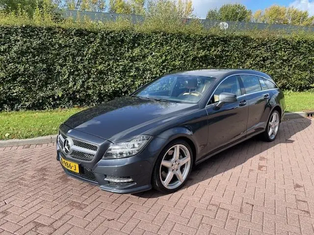 Mercedes-Benz CLS Shooting Brake 350 2014 Benzine 2