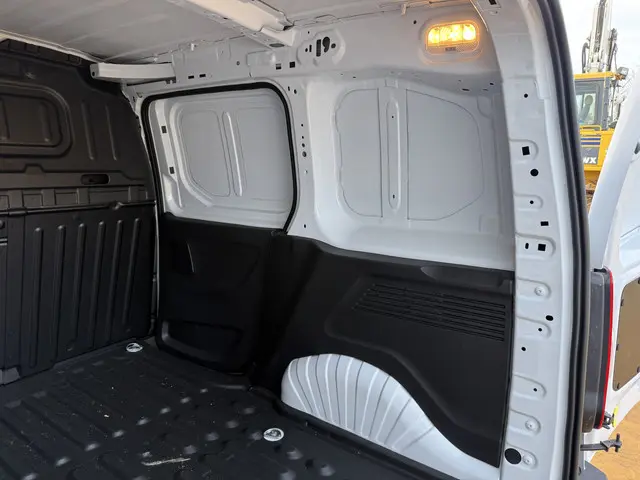 Citroën ë-Berlingo 50kWh 2023 Elektrisch 16