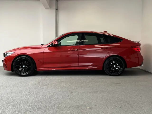 BMW 3 Serie Gran Turismo 320i GT M-Sport 2018 Benzine 6