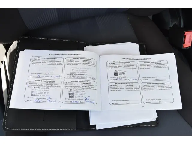 Suzuki Alto 1.0 Comfort EASSS 2014 Benzine 14