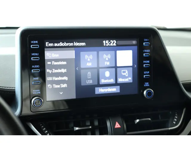 Toyota C-HR 1.8 Hybrid Style Bitone, 2021 Hybride Benzine 9