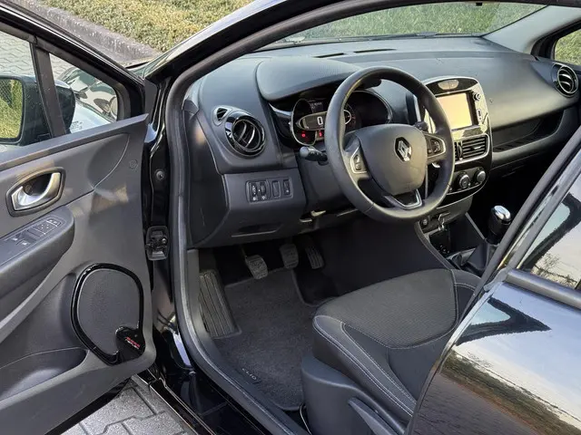 Renault Clio Estate 1.5 dCi Ecoleader Zen 2017 Diesel 8