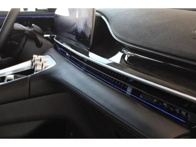 Omoda 9 SHS 1.5T-GDi SHS-P Premium 2026 Hybride Benzine 19