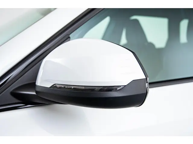 BMW X1 xDrive25e 2024 Hybride Benzine 44