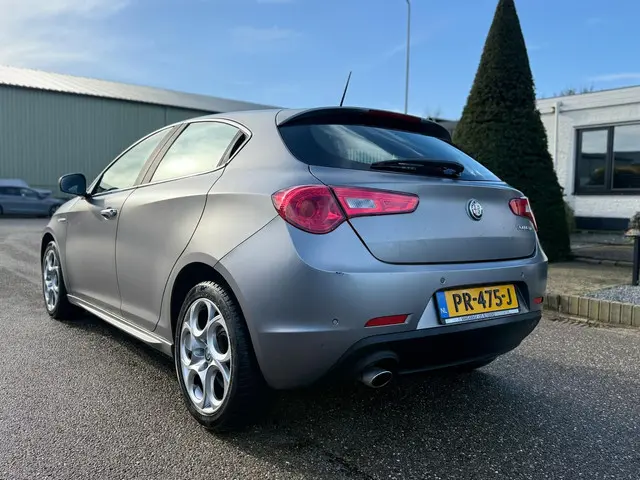 Alfa Romeo Giulietta 1.6 JTDm Super 2017 Diesel 5