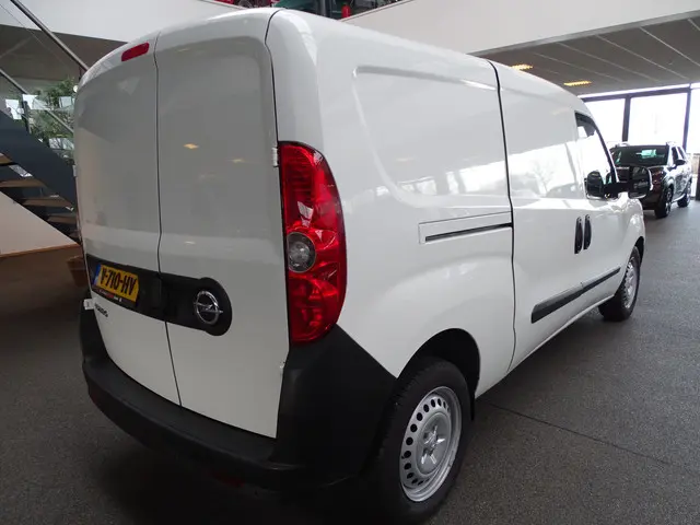 Opel Combo 3