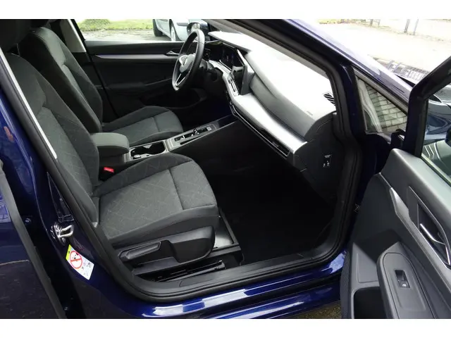 Volkswagen Golf 1.0 eTSI Life 2021 Hybride Benzine 5