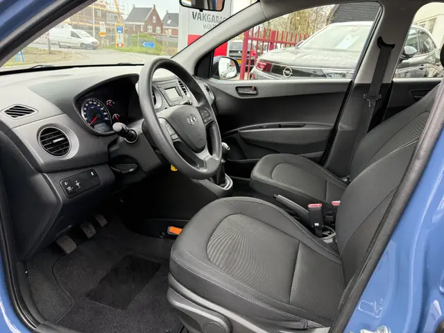 Hyundai i10 1.0i Comfort RIJKLAARPRIJS! 2018 Benzine 12
