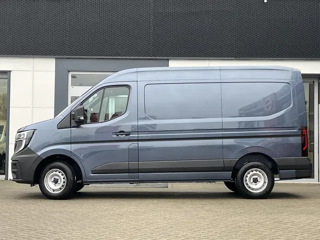Renault Master T35 2.0 dCi 130 L2H2 Start 2024 Diesel 4