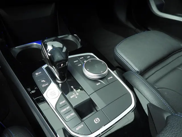 BMW 1 Serie 5-deurs 118i 2020 Benzine 16