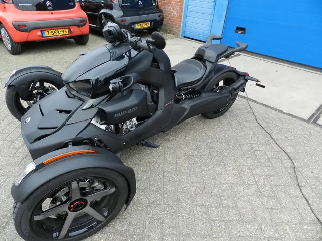 Can-Am Ryker Tour 900 2023 Benzine 16