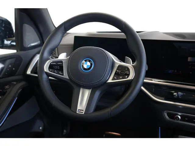 BMW X5 xDrive50e 2025 Hybride Benzine 9