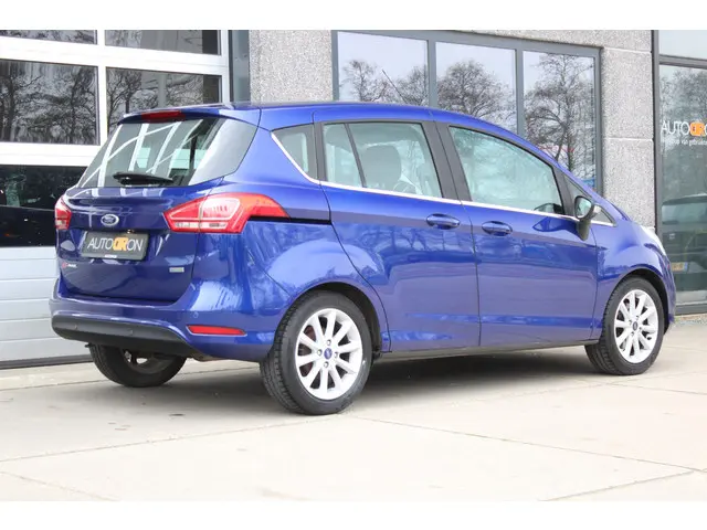 Ford B-MAX 1.0 EcoBoost 101 Pk Titanium 2015 Benzine 3