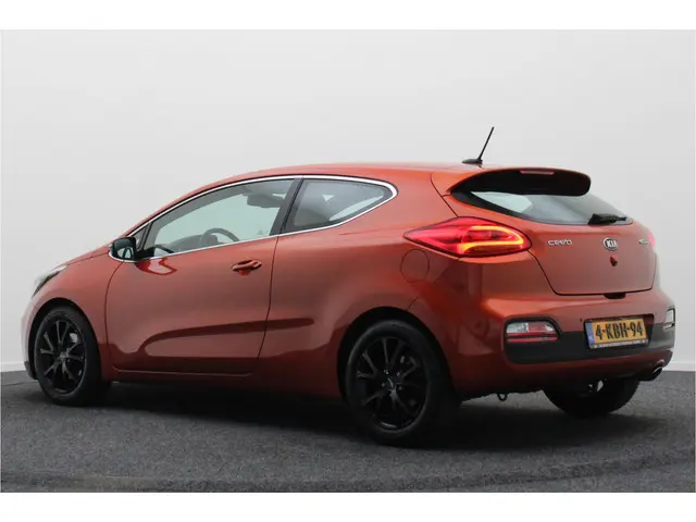 Kia pro_cee'd 1.6 GDI Business Pack 2013 Benzine 3