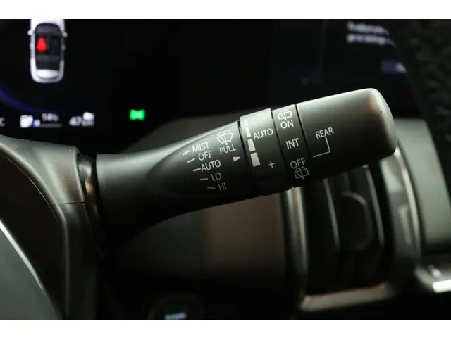 Toyota Urban Cruiser Executive 61 kWh 2026 Elektrisch 32