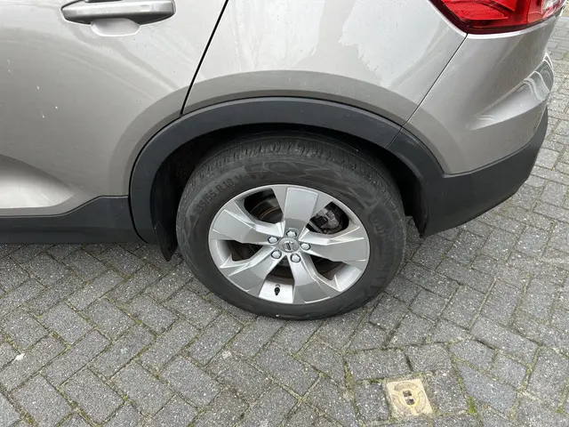 Volvo XC40 2.0 B4 Business Pro 2020 Hybride Benzine 11