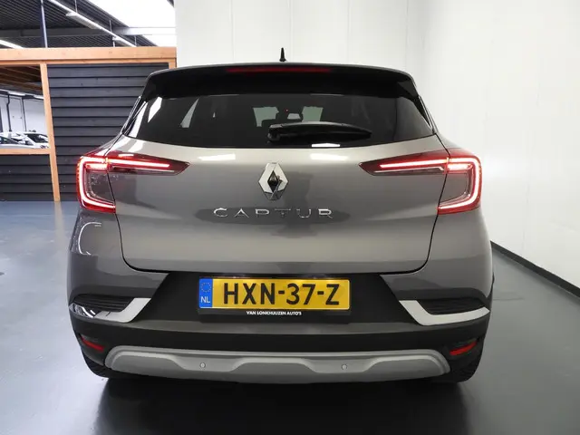 Renault Captur 1.0 TCe 90 Intens 2024 Benzine 31
