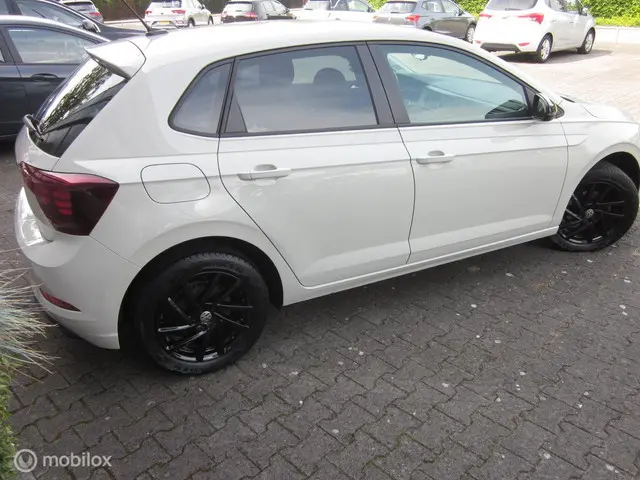 Volkswagen Polo 1.0 TSI Style 2022 Benzine 4