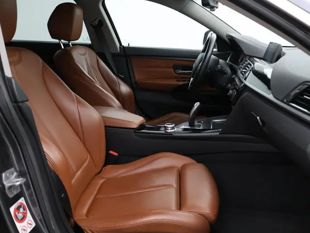 BMW 4 Serie GRAN COUPE 418i EXECUTIVE 2017 Benzine 8