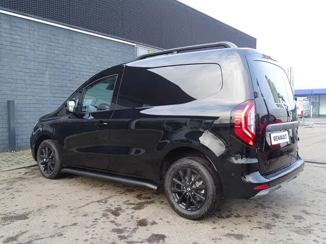 Renault Kangoo 1.5 Blue dCi 115 extra L1 2024 Diesel 9