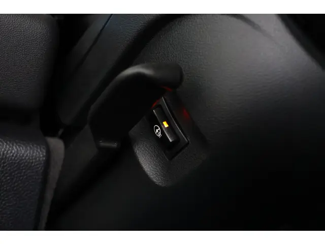 MINI Electric Cooper MINI Yours 33 kWh 2023 Elektrisch 25