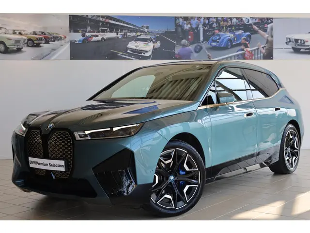 BMW iX xDrive40 High Executive 77 kWh 2022 Elektrisch 34