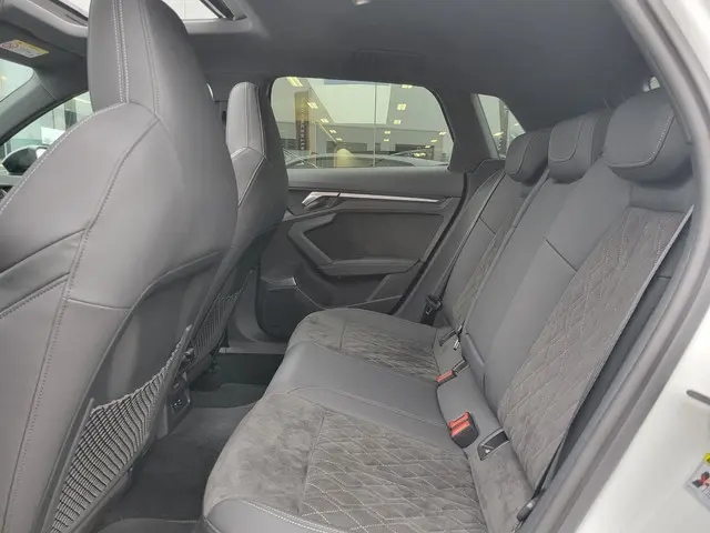 Audi S3 2.0 TFSI quattro 2021 Benzine 16