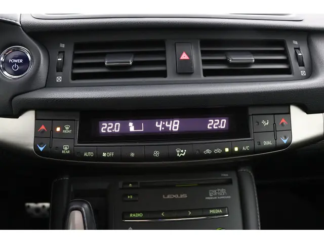 Lexus CT 200h F Sport Line 2017 Hybride Benzine 7