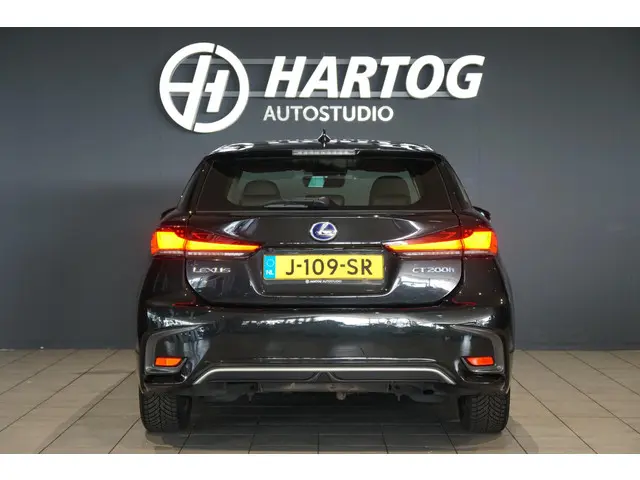 Lexus CT 200h Luxury Line 2018 Hybride Benzine 10