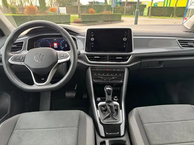 Volkswagen T-Roc 1.5 TSI Style 2022 Benzine 14