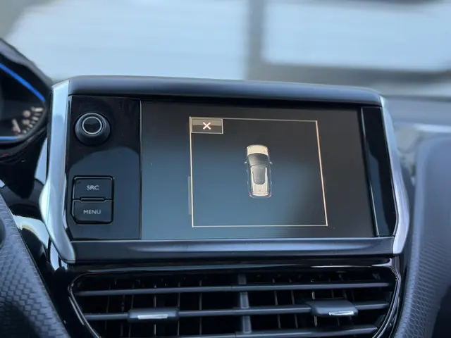 Peugeot 2008 1.2 PureTech Allure 2016 Benzine 18