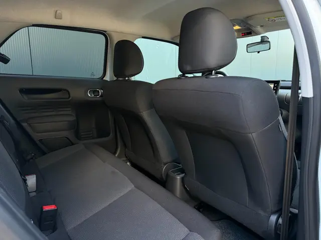 Citroën C4 Cactus 1.2 PureTech Feel 2016 Benzine 19