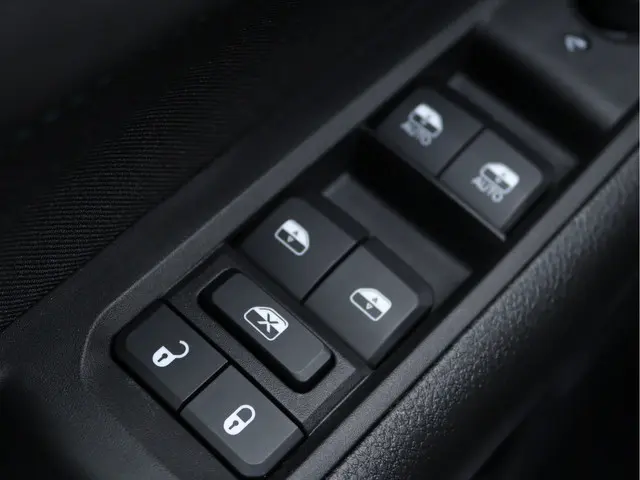 Jeep Compass 1.5T e-Hybrid Upland 2022 Hybride Benzine 35