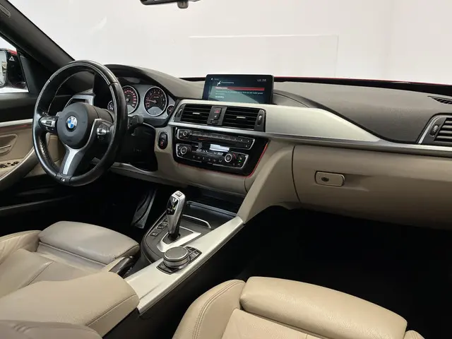 BMW 3 Serie Gran Turismo 320i GT M-Sport 2018 Benzine 14