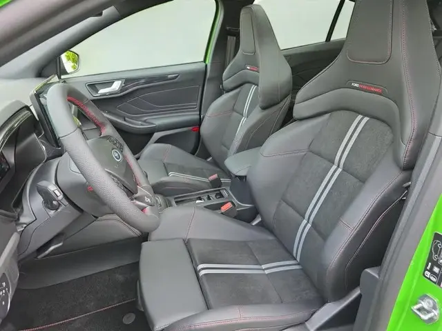 Ford Focus 2.3 EcoBoost ST-X 2024 Benzine 8