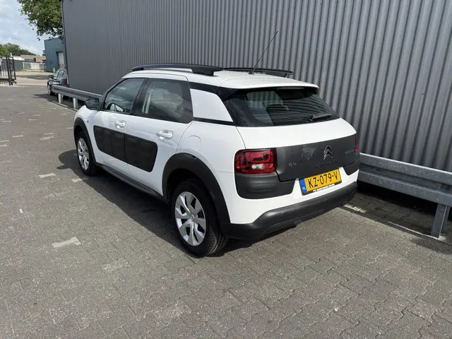 Citroën C4 Cactus 1.2 PureTech Feel 2017 Benzine 20