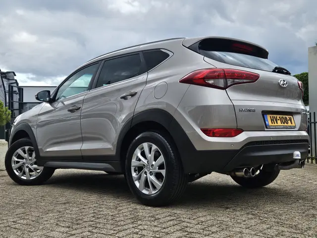 Hyundai Tucson 1.6 GDi Comfort 2016 Benzine 6