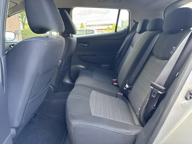 Nissan Leaf N-Connecta 40 kWh 2019 Elektrisch 19