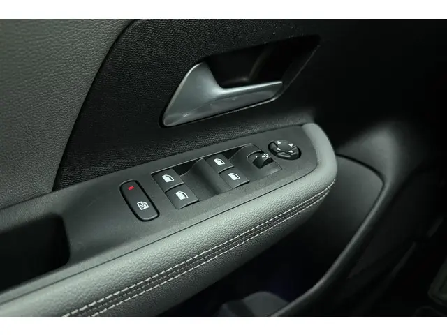 Opel Mokka 1.2 Turbo Elegance 2022 Benzine 15