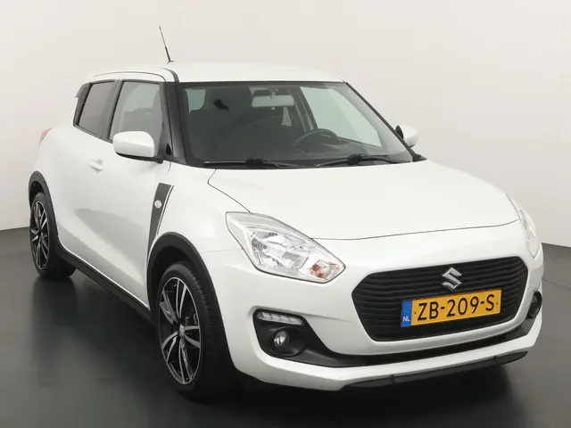 Suzuki Swift 1.2 Sportline 2019 Benzine 8