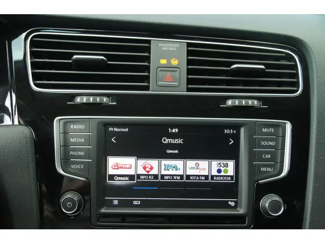 Volkswagen Golf 1.4 TSI ACT Highline !! 150 PK !! 2016 Benzine 17