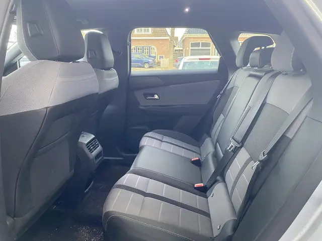 Opel Grandland 1.2 Turbo Hybrid GS 2025 Hybride Benzine 6