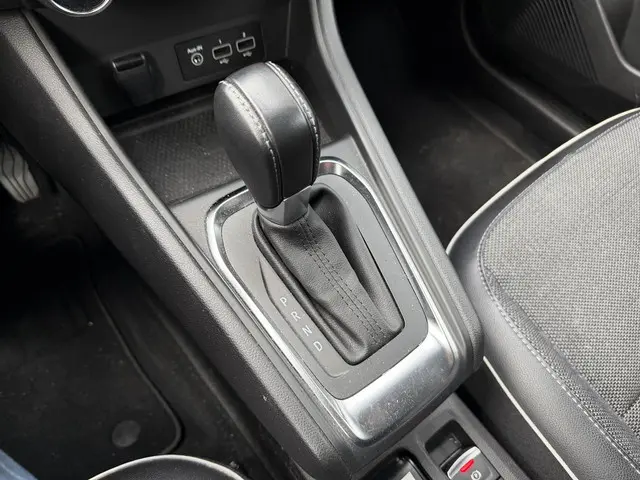 Renault Captur 1.3 TCe 140 PK Intens 2022 Benzine 10