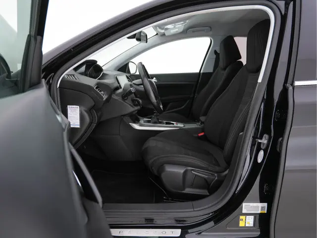 Peugeot 308 SW 1.6 THP Allure 2015 Benzine 8