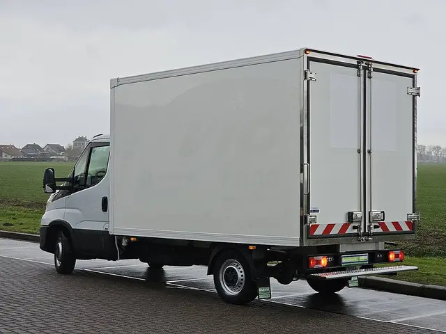 Iveco Daily 35S12 2020 Diesel 6