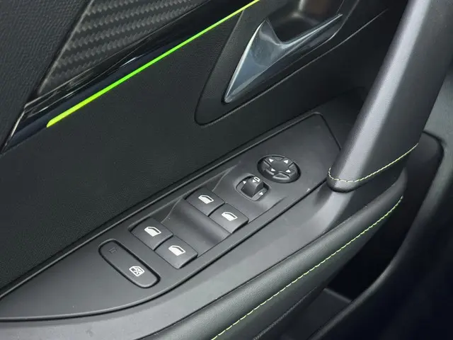 Peugeot 208 1.2 PureTech GT Pack 2023 Benzine 31