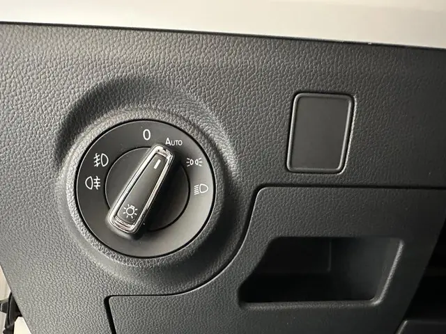 SEAT Arona 1.0 TSI Xcellence Launch Edition 2018 Benzine 16