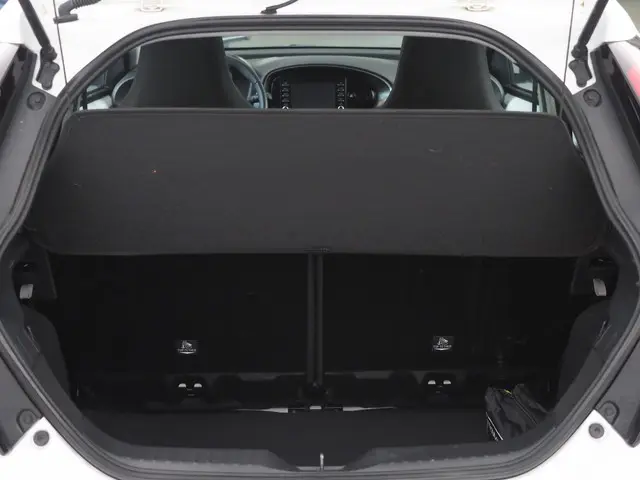 Toyota Aygo X 1.0 VVT-i MT Play 2023 Benzine 28