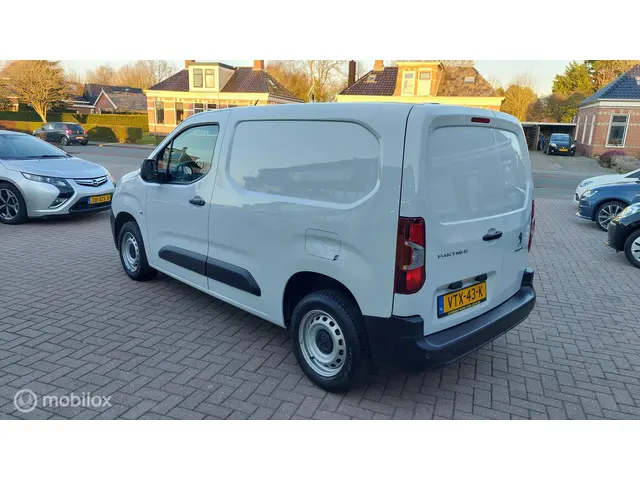 Peugeot Partner bestel 1.5 BlueHDi 100 S&S L1 2023 Diesel 5
