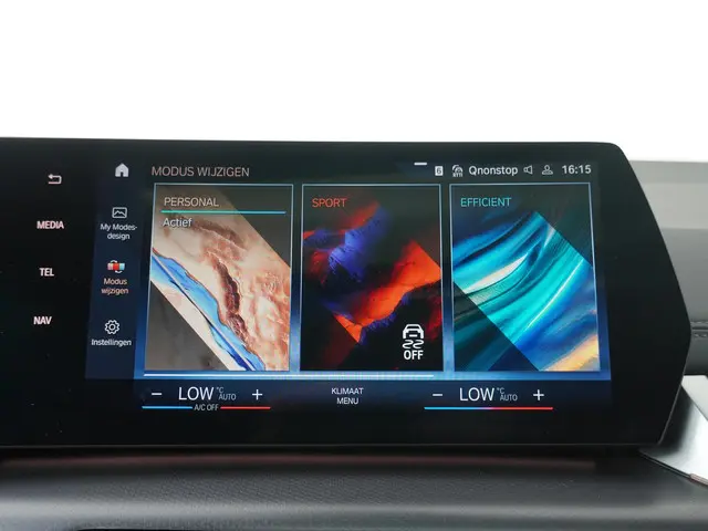 BMW 2 Serie Active Tourer 220i 2024 Benzine 17